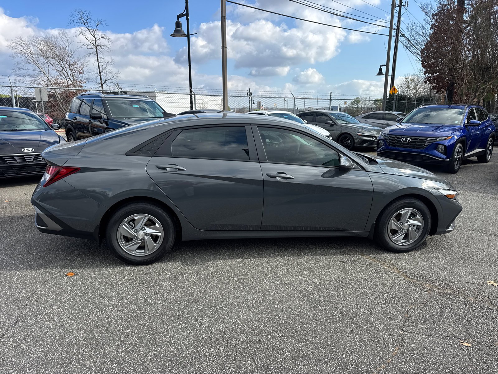 New 2026 Ecotronic Gray Hyundai SE image 8