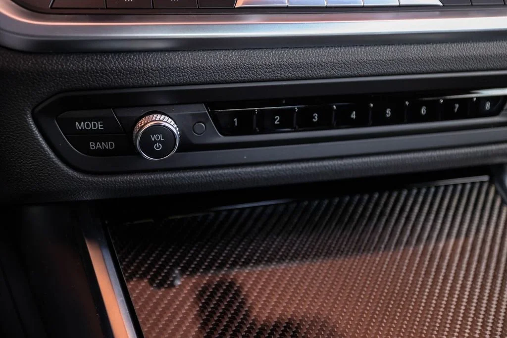 Used 2022 Brooklyn Gray Metallic BMW Competition image 39