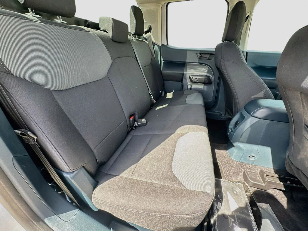 Used 2024 White Ford XL image 30