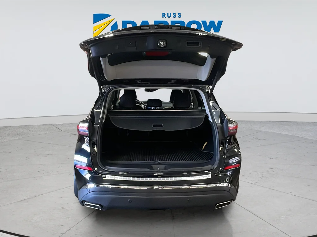 Used 2020 Black Nissan SL image 30