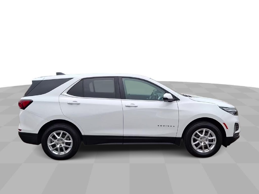 2024 Chevrolet Equinox LT - Photo 9