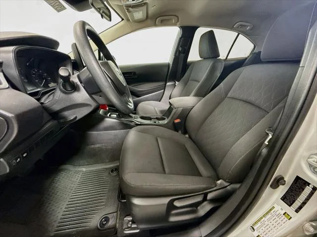 Certified Used 2024 SILVER ME. Toyota  image 19