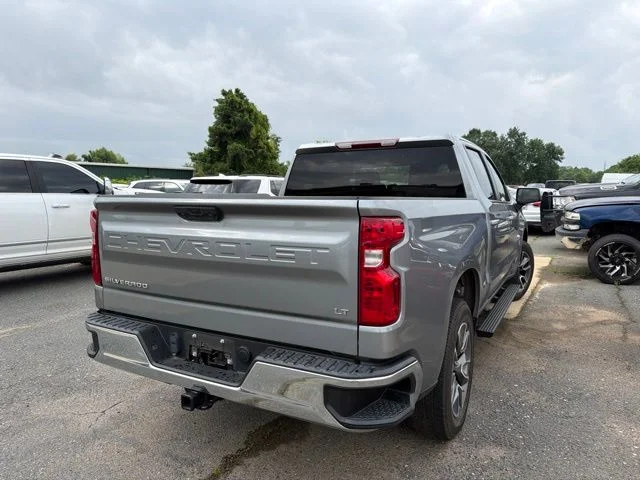 Used 2024 Gray Chevrolet LT image 6