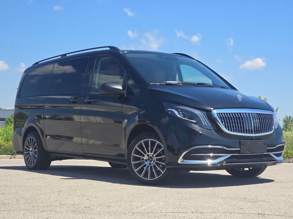 2023 Mercedes-Benz Metris Passenger Van