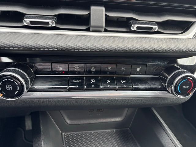 Used 2026 Lakeshore Blue Chevrolet LT image 16