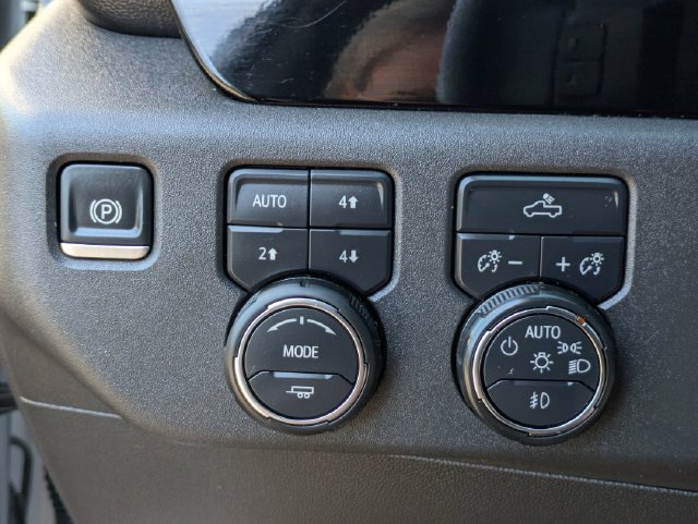 Used 2024 White Chevrolet LT Trail Boss image 18