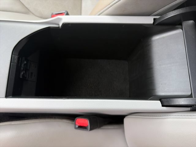 Used 2022 Gray Toyota Hybrid XSE image 23