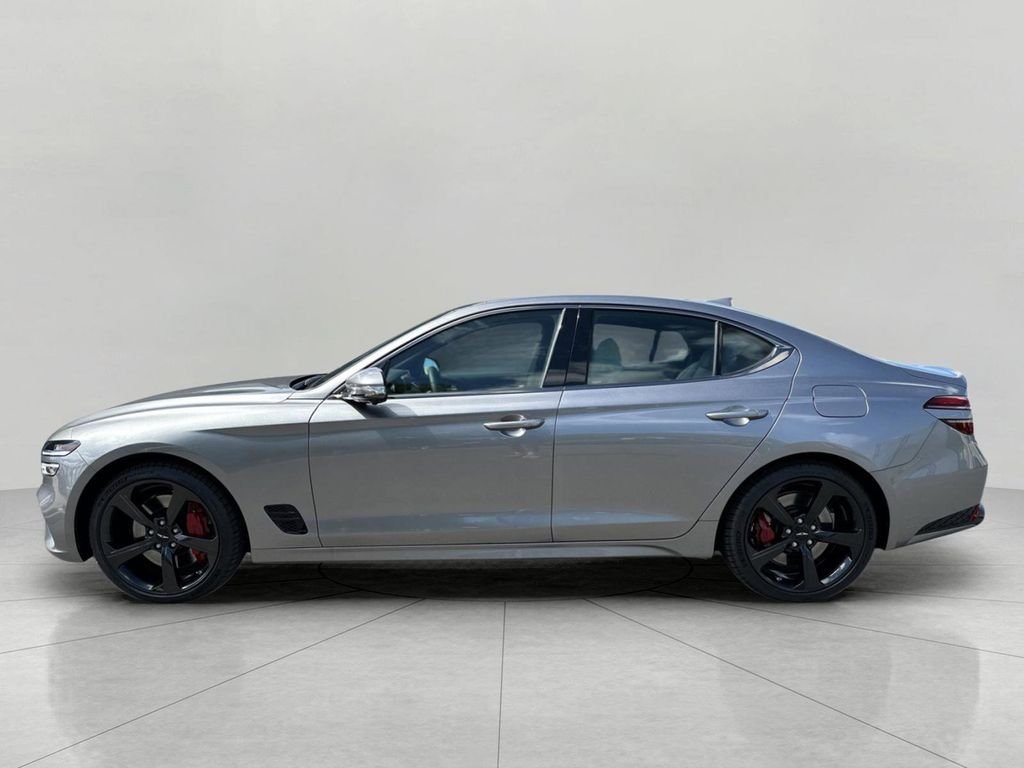 New 2026 Silver Genesis 3.3T SPORT PRESTIGE image 4