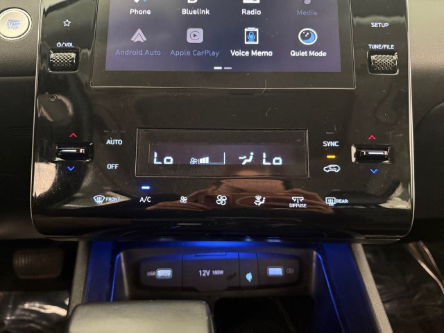 Used 2023 Gray Hyundai SEL image 22