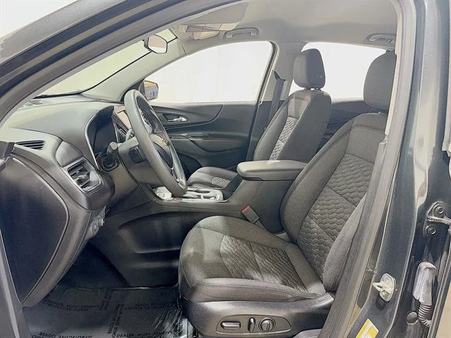 Used 2020 NIGHTFALL GRAY METALLIC Chevrolet LT image 18