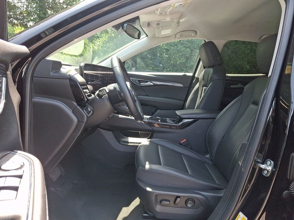 Used 2024 Black Buick Preferred image 14