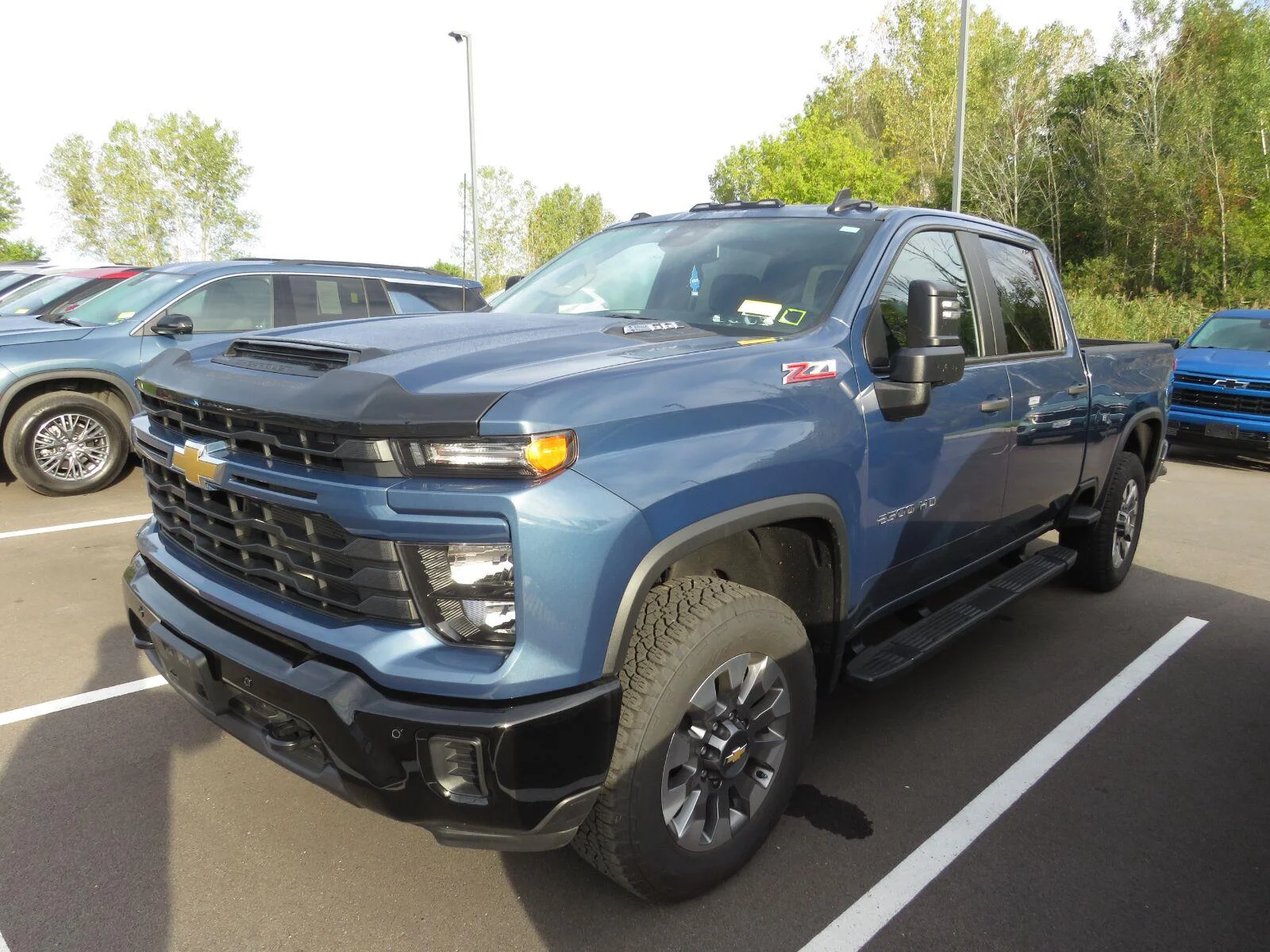 Used 2025 Lakeshore Blue Metallic Chevrolet Custom image 6