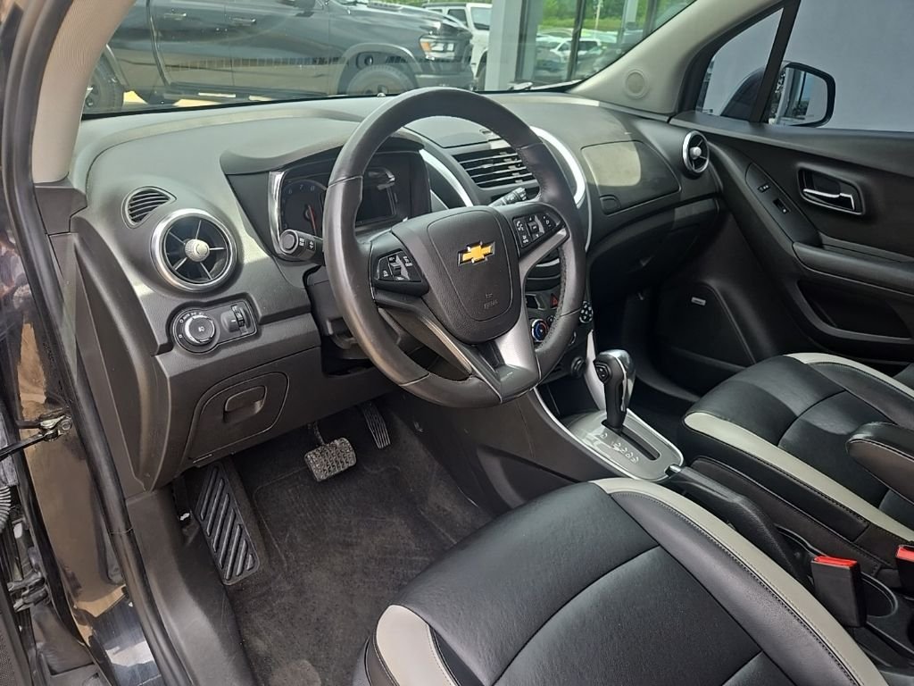 Used 2016 Black Chevrolet LTZ image 33