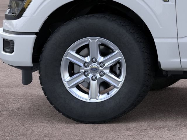 New 2026 White Ford XLT image 19
