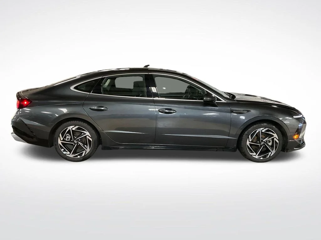 Certified Used 2026 Gray Hyundai SEL Sport image 7