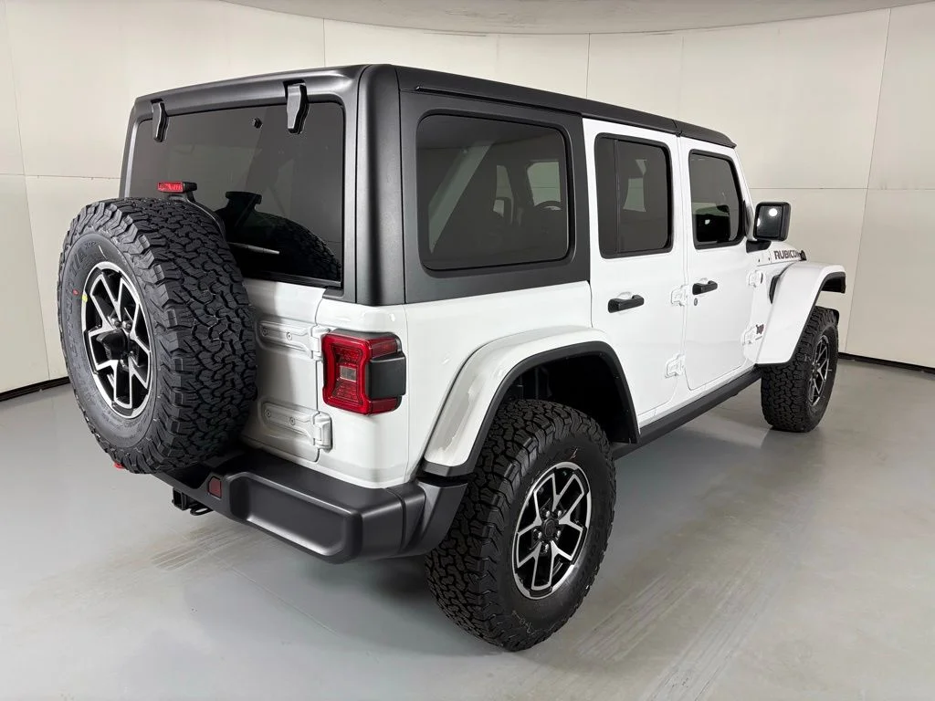 New 2026 White Jeep Rubicon image 8