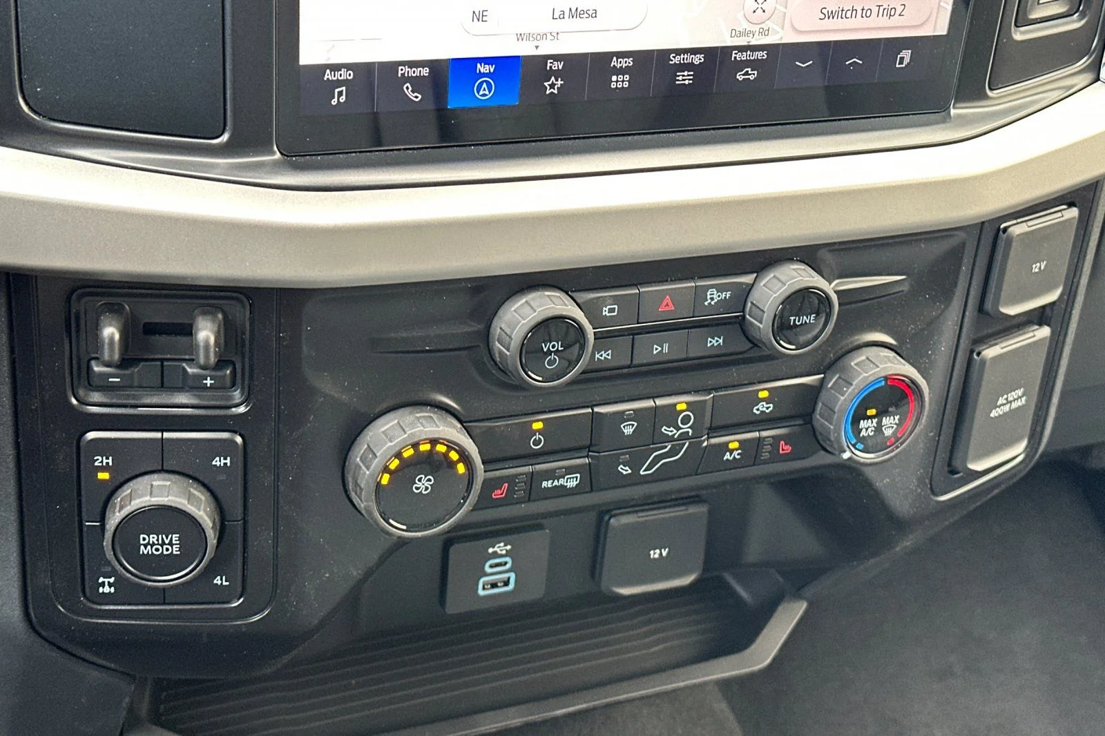 New 2026 Gray Ford XLT image 19