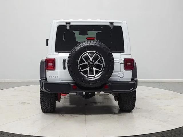 Used 2025 White Jeep Rubicon image 6