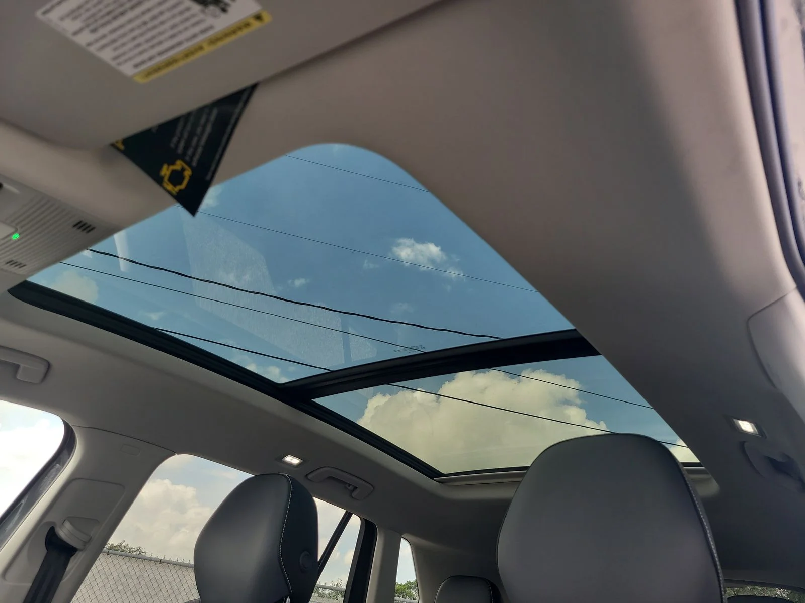 New 2026 Platinum Gray Metallic Volkswagen 2.0T SE image 17