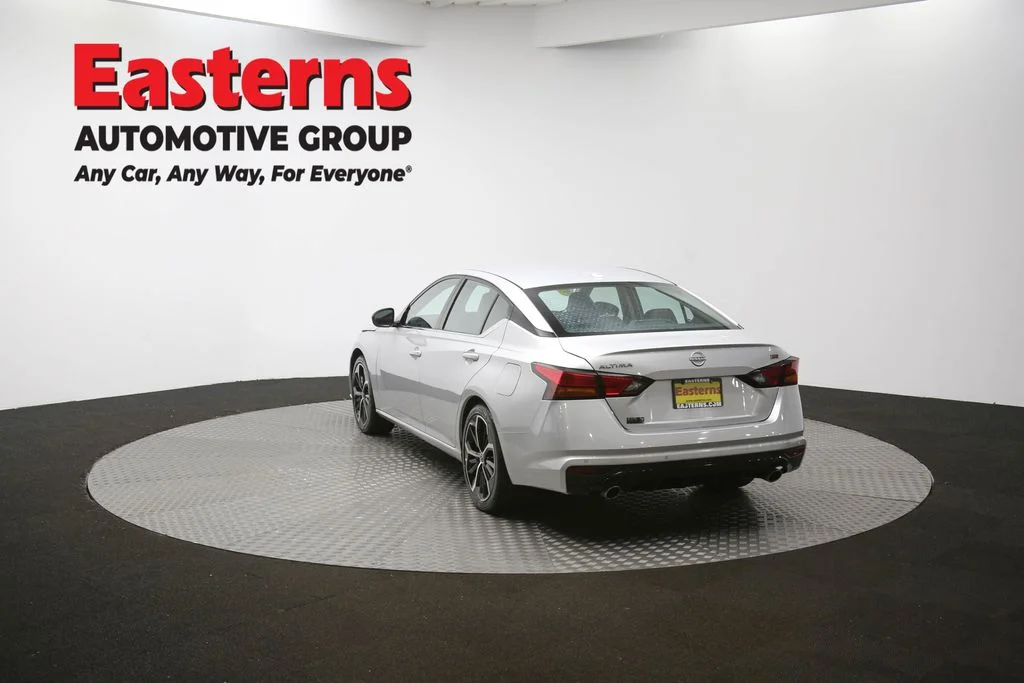 Used 2024 Silver Nissan 2.5 SR image 64