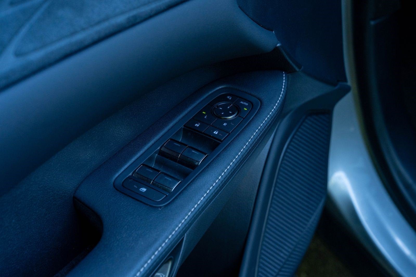 Used 2024 Iridium Lexus 500h F SPORT Performance image 17
