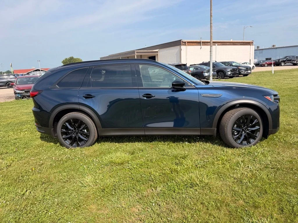 New 2026 Crystal Blue Mazda 3.3 Turbo Premium image 4