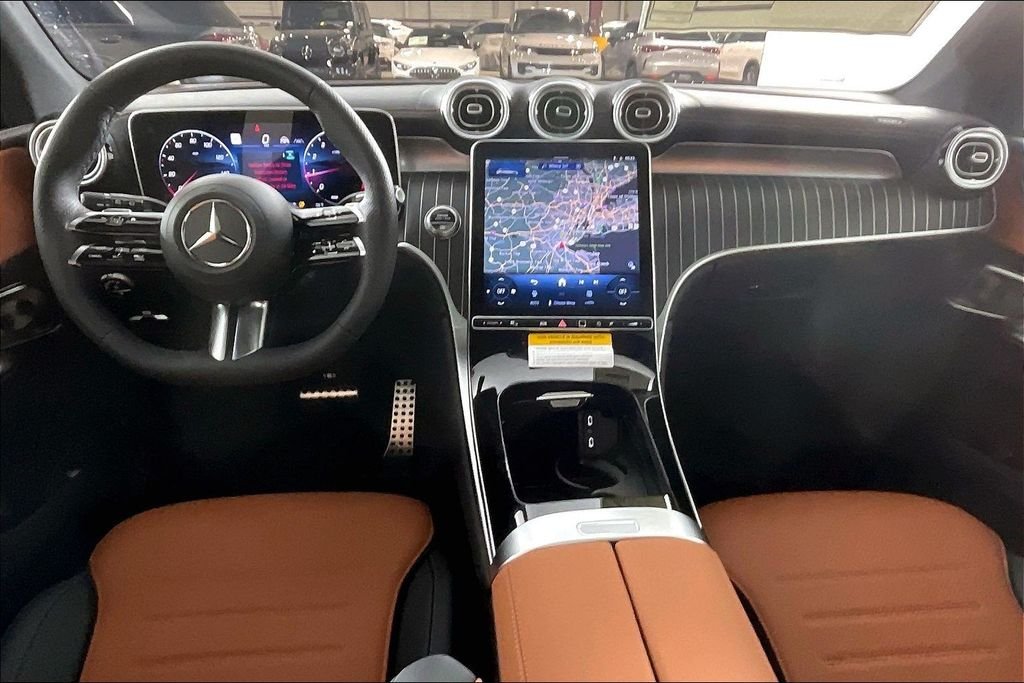 Used 2026 Brown Mercedes-Benz GLC 300 image 5