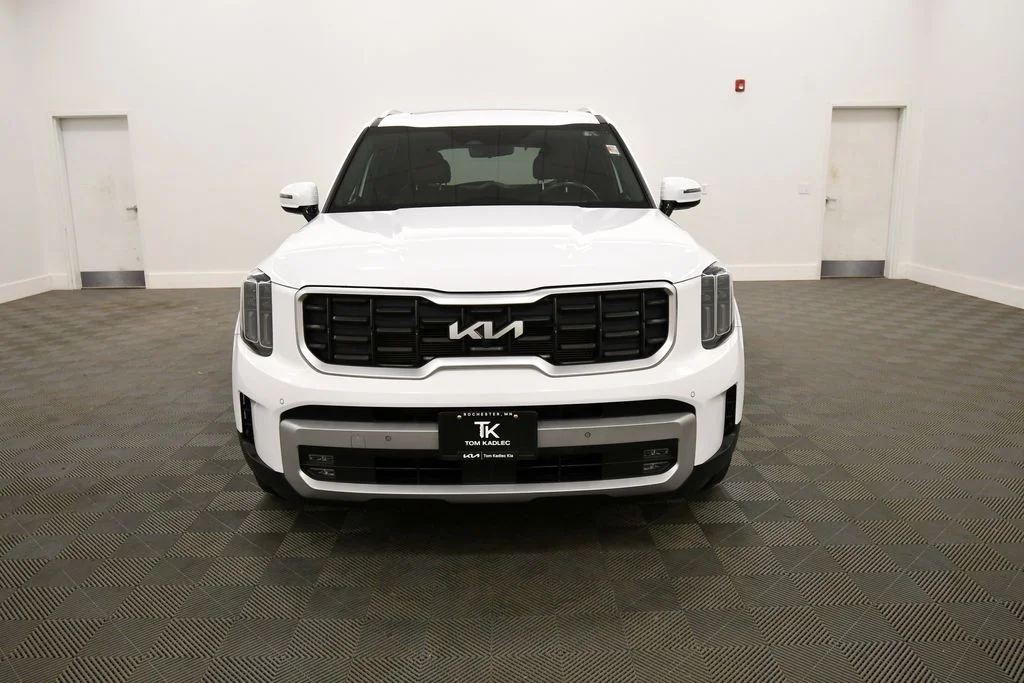 Certified Used 2024 White Kia SX-Prestige image 11