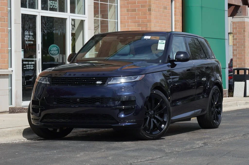 New 2026 Constellation Blue Ultra Metallic Gloss Land Rover Dynamic SE image 1