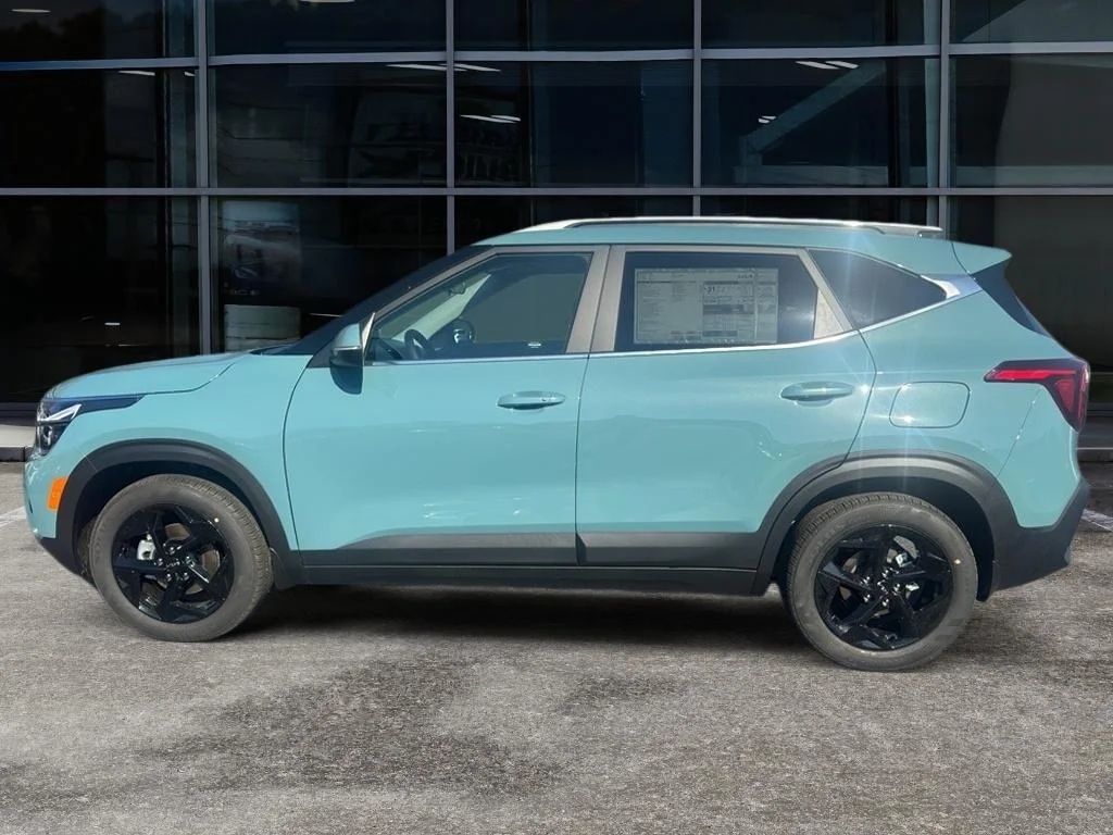 2026 Kia Seltos EX - Photo 8