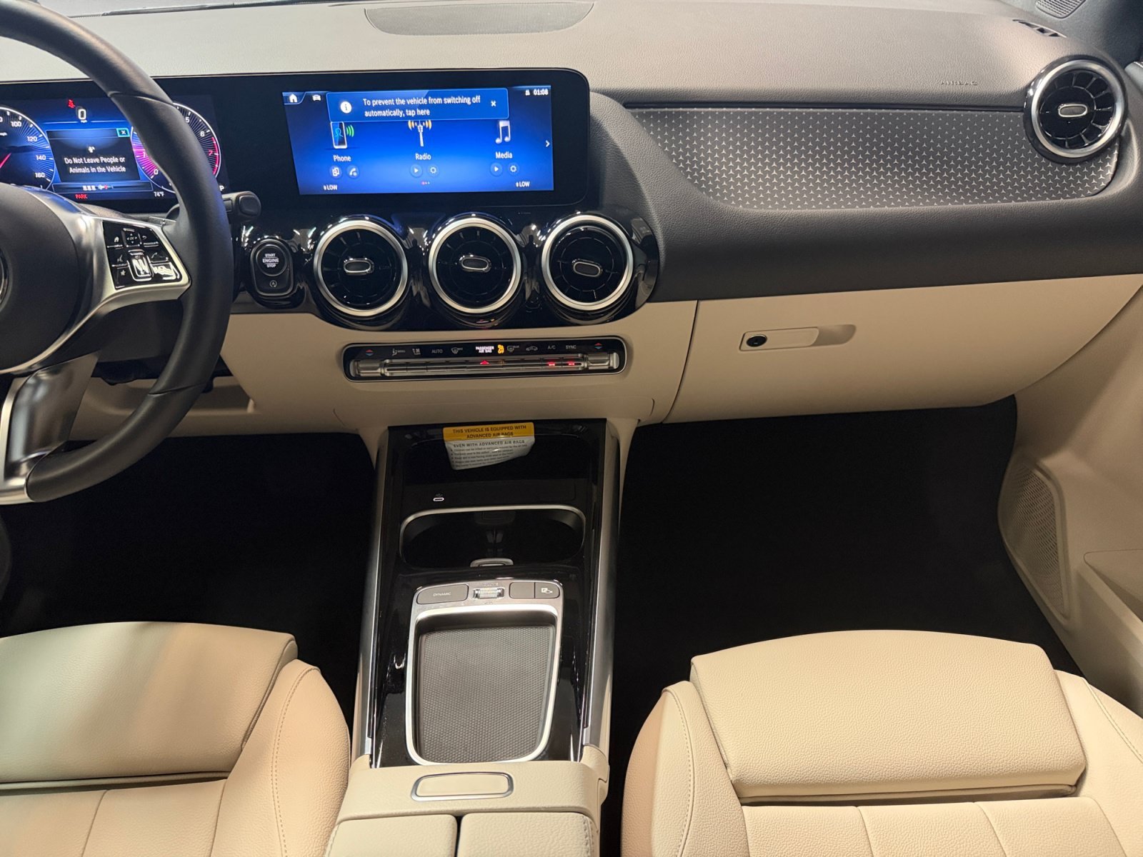 Certified Used 2026 Polar White Mercedes-Benz GLA 250 image 12