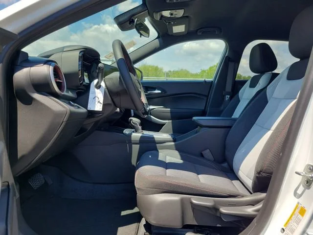 2026 Chevrolet Trax RS - Photo 21