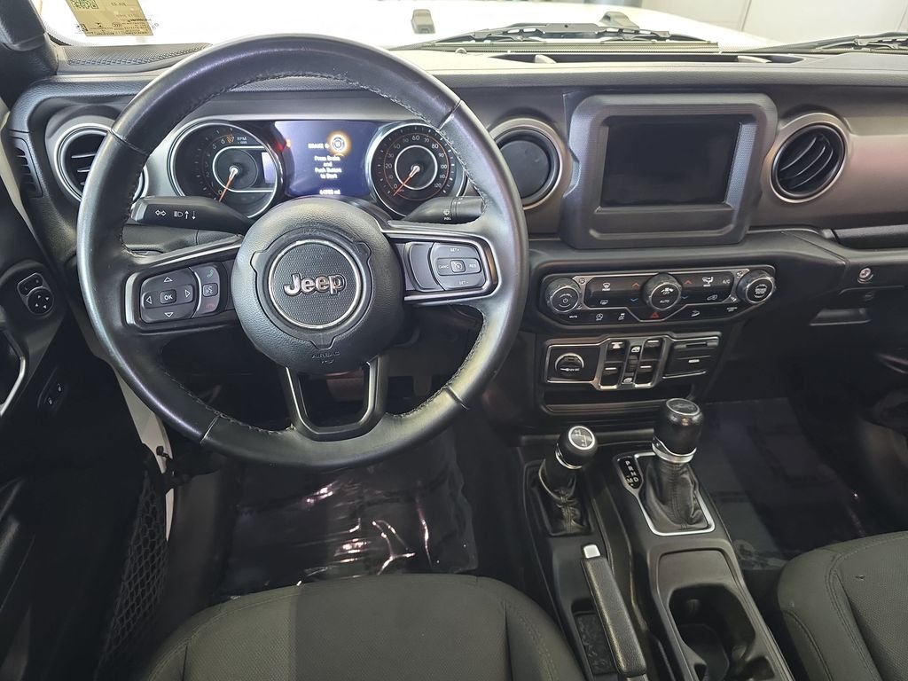 Used 2019 White Jeep Unlimited Sport S image 16