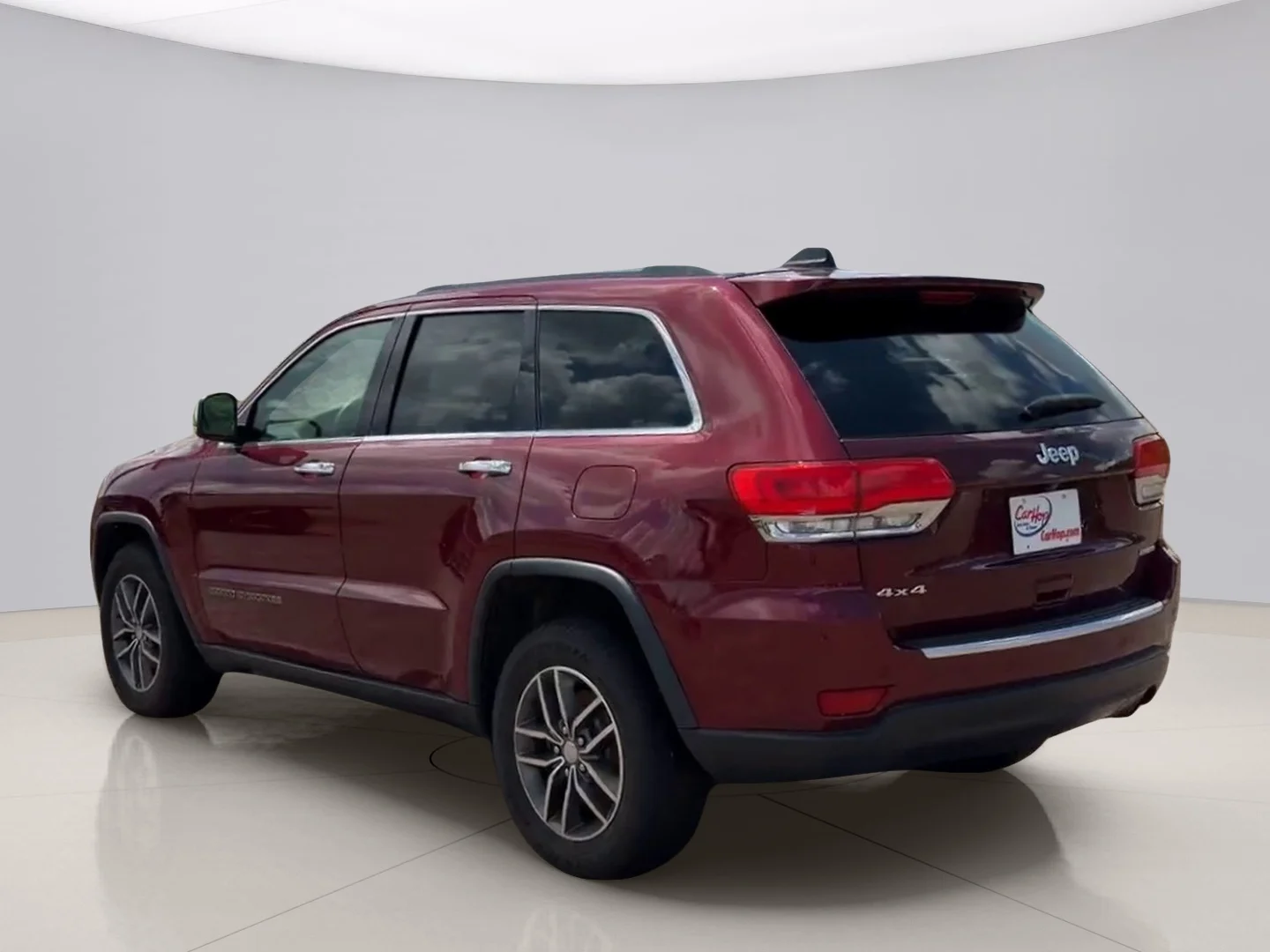Used 2017 Red Jeep LIMITED image 3