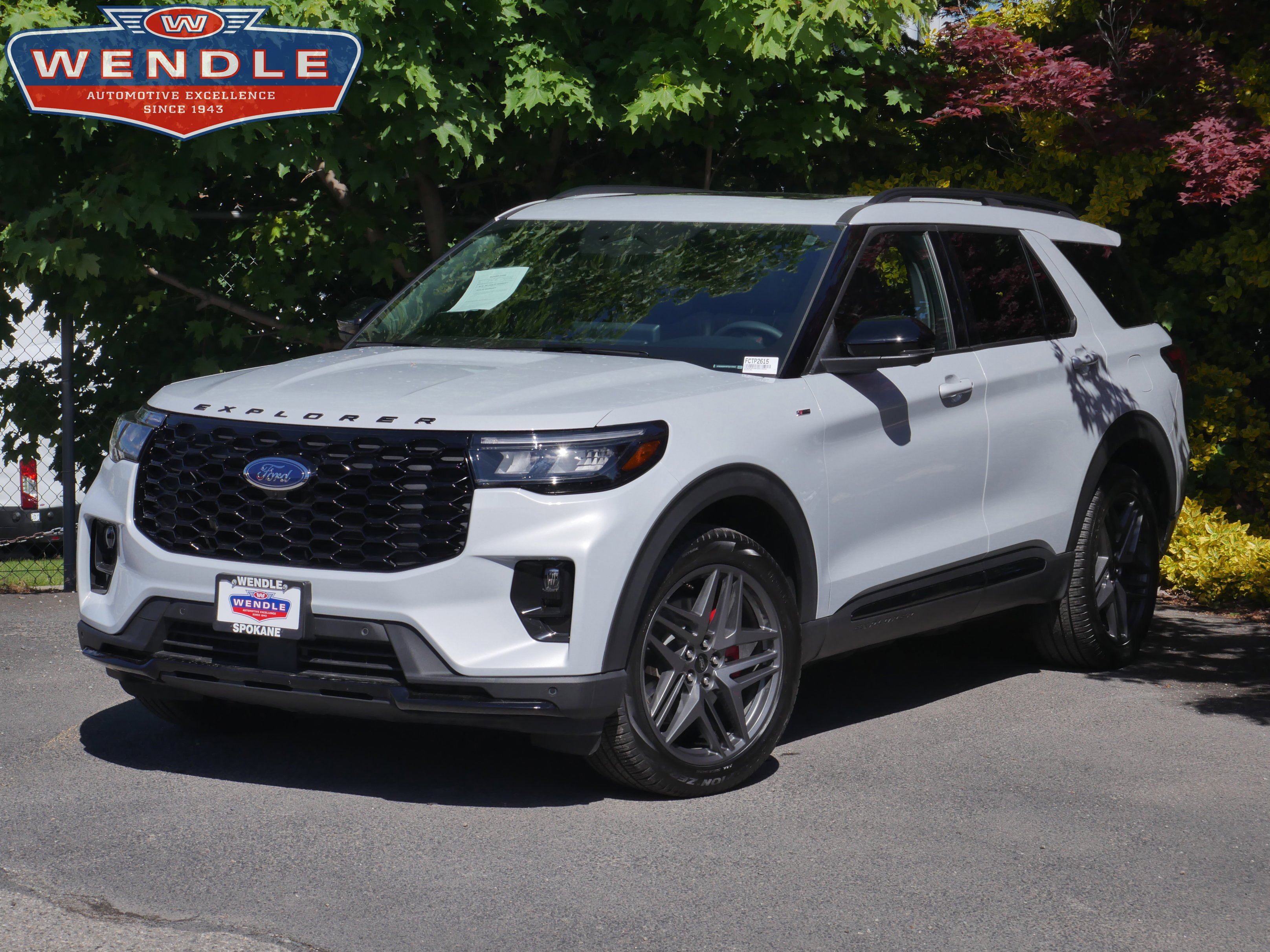 2026 Ford Explorer ST-LINE 4WD's photo
