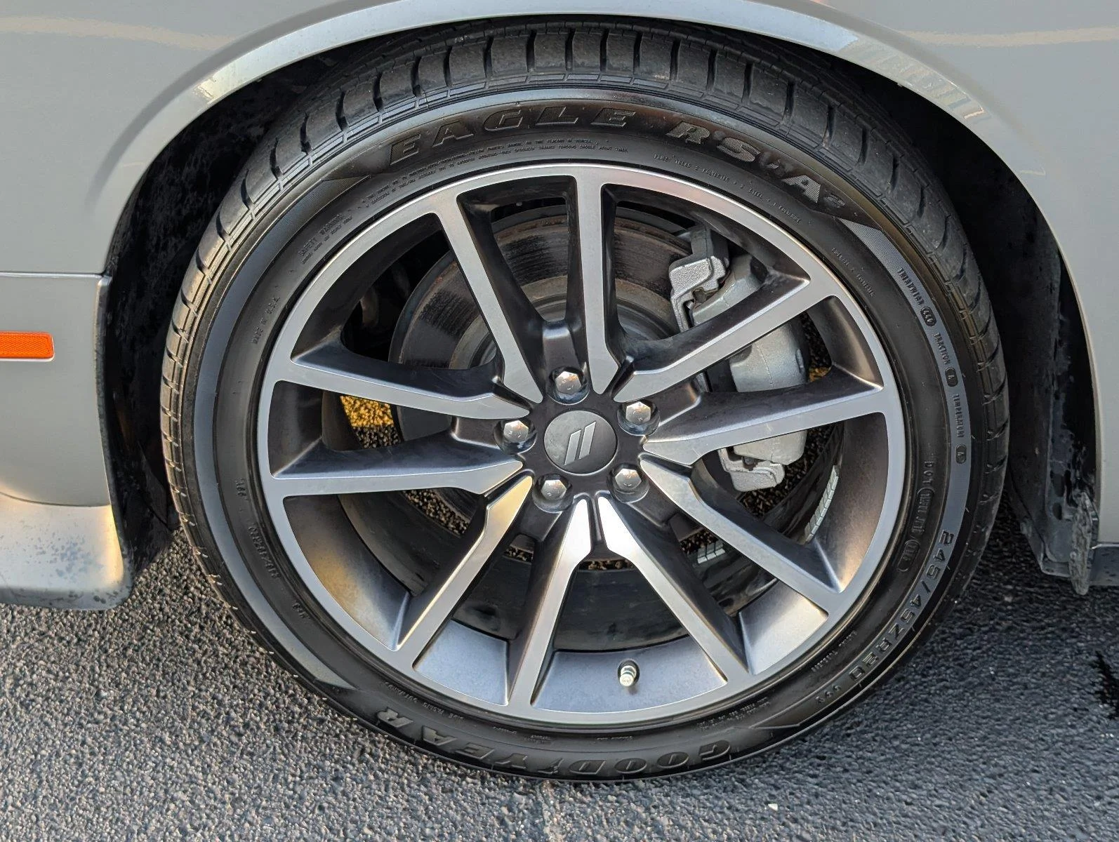Used 2023 Destroyer Gray Clearcoat Dodge R/T image 11