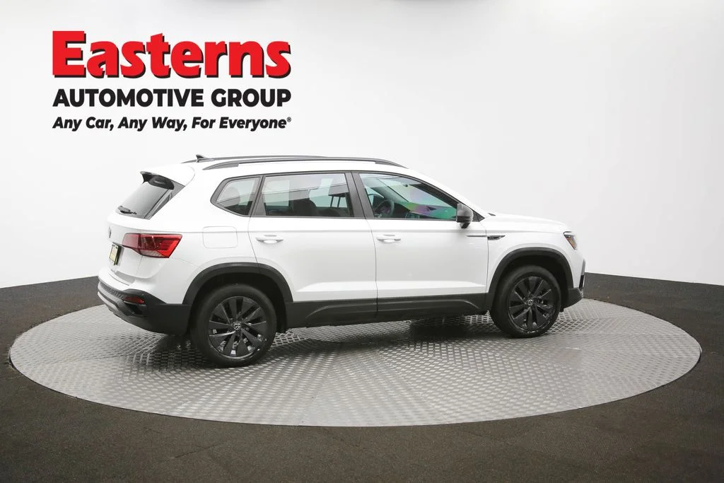 Used 2022 White Volkswagen 1.5T S image 39