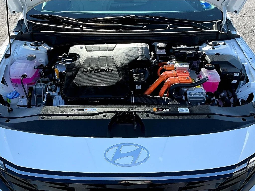 Used 2026 White Hyundai Limited image 30