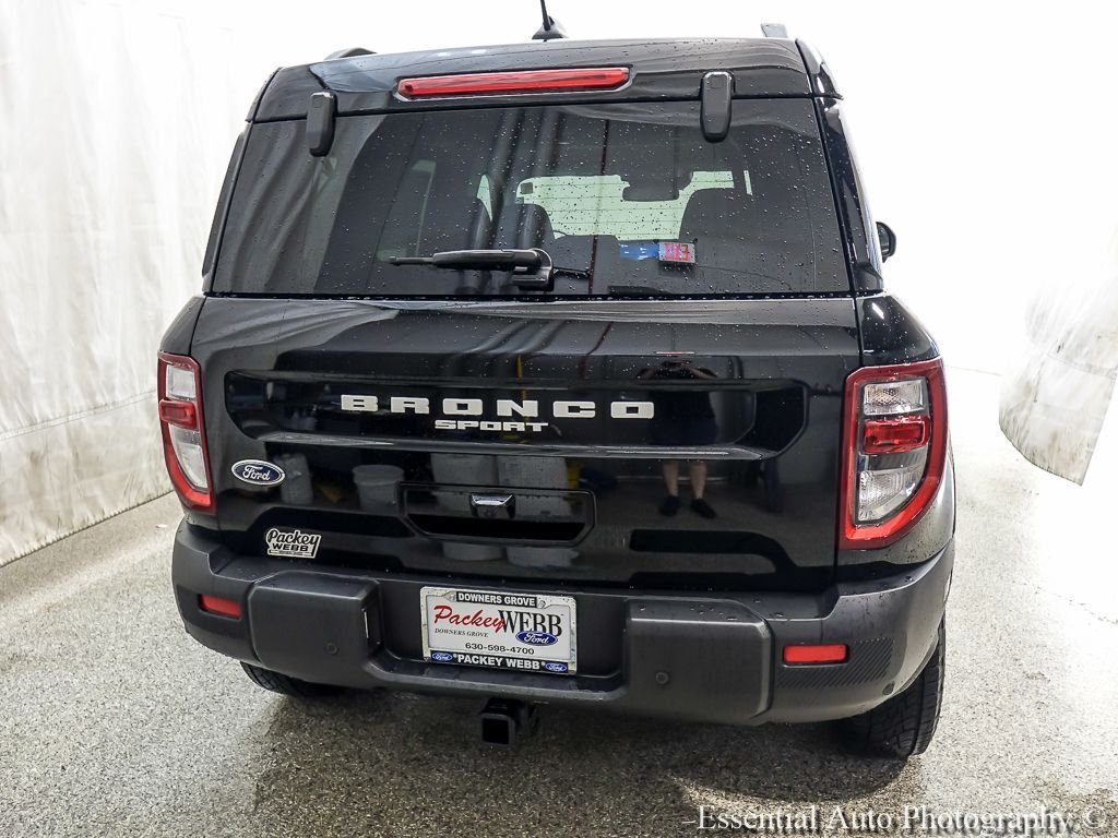 Used 2025 Shadow Black Ford Badlands image 7