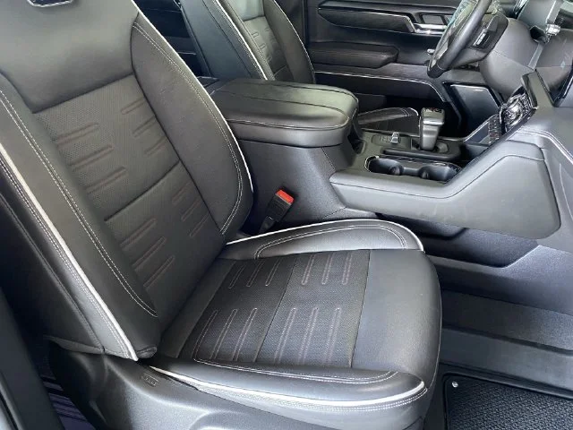 2024 GMC Sierra 1500 AT4X - Photo 9