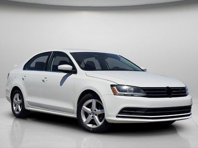 Used 2017 Pure White Volkswagen  image 2