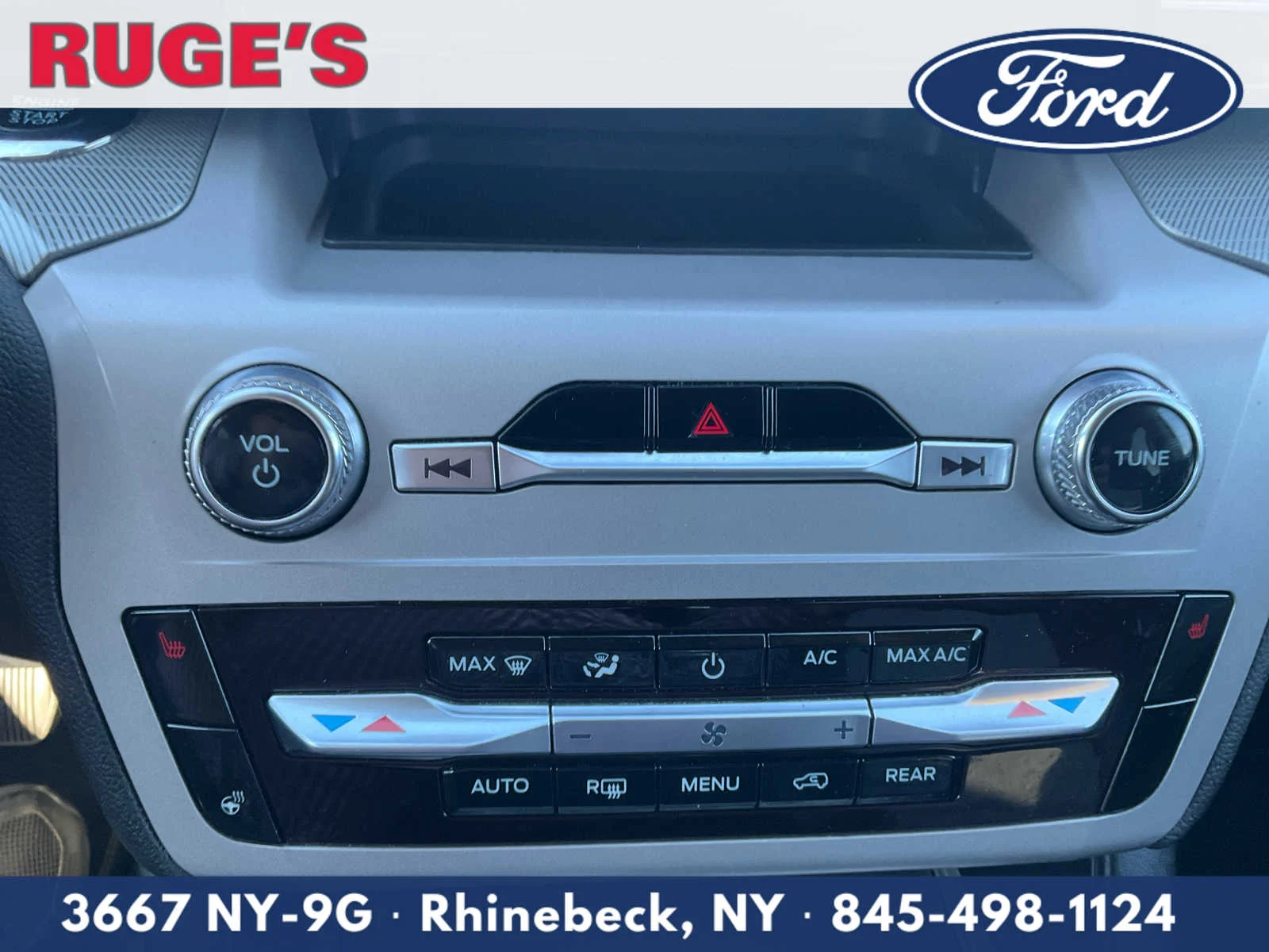 Used 2023 Star White Metallic Tri-Coat Ford XLT image 22