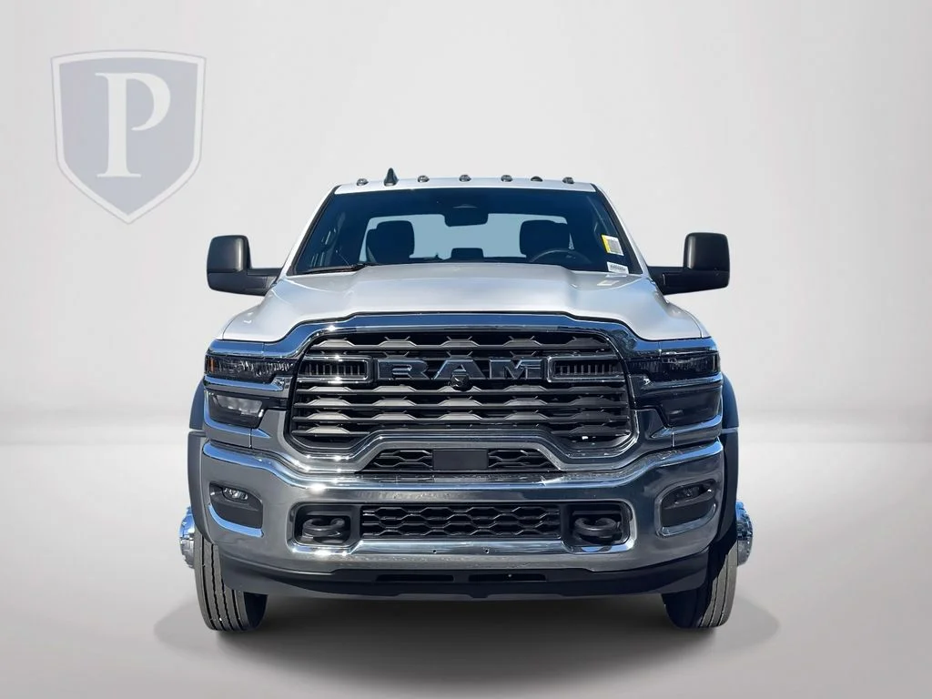 New 2026 Bright White Clear-Coat Exterior Paint RAM Tradesman image 3