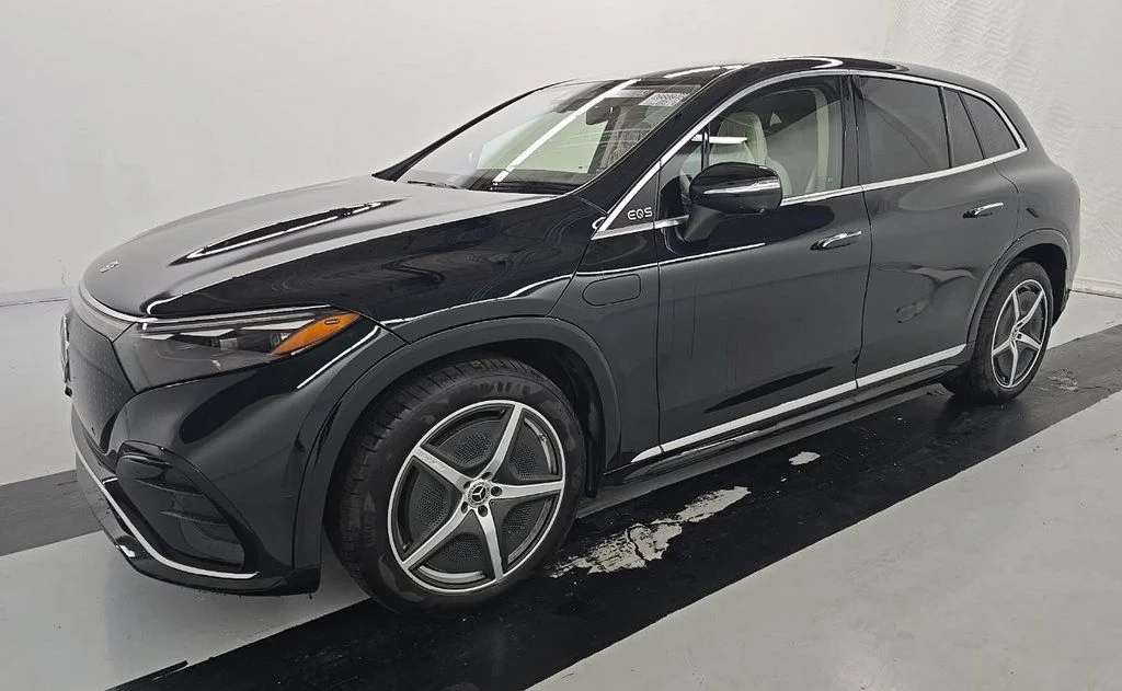 Used 2023 Green Mercedes-Benz 450 image 1