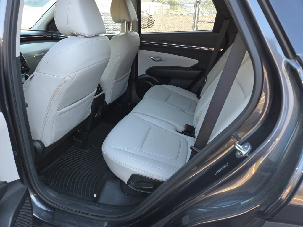 Used 2024 Gray Hyundai SEL image 18