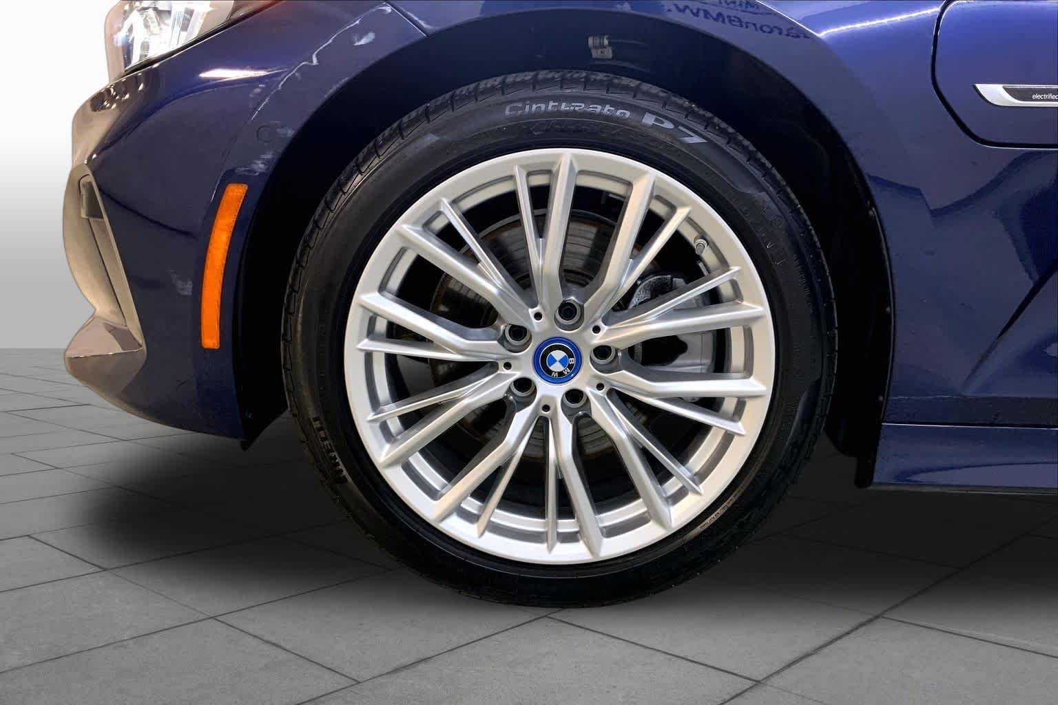 Certified Used 2023 Tanzanite Blue II Metallic BMW 330e xDrive image 10