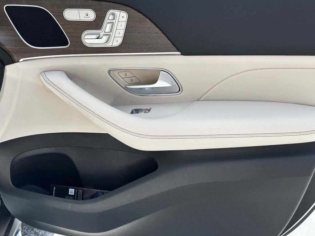 New 2026 Polar White Mercedes-Benz GLE 350 image 16