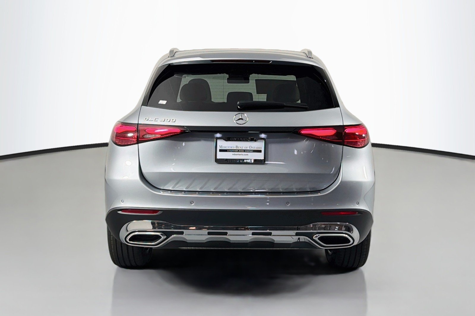 New 2026 Cirrus Silver Metallic Mercedes-Benz GLC 300 SUV image 3