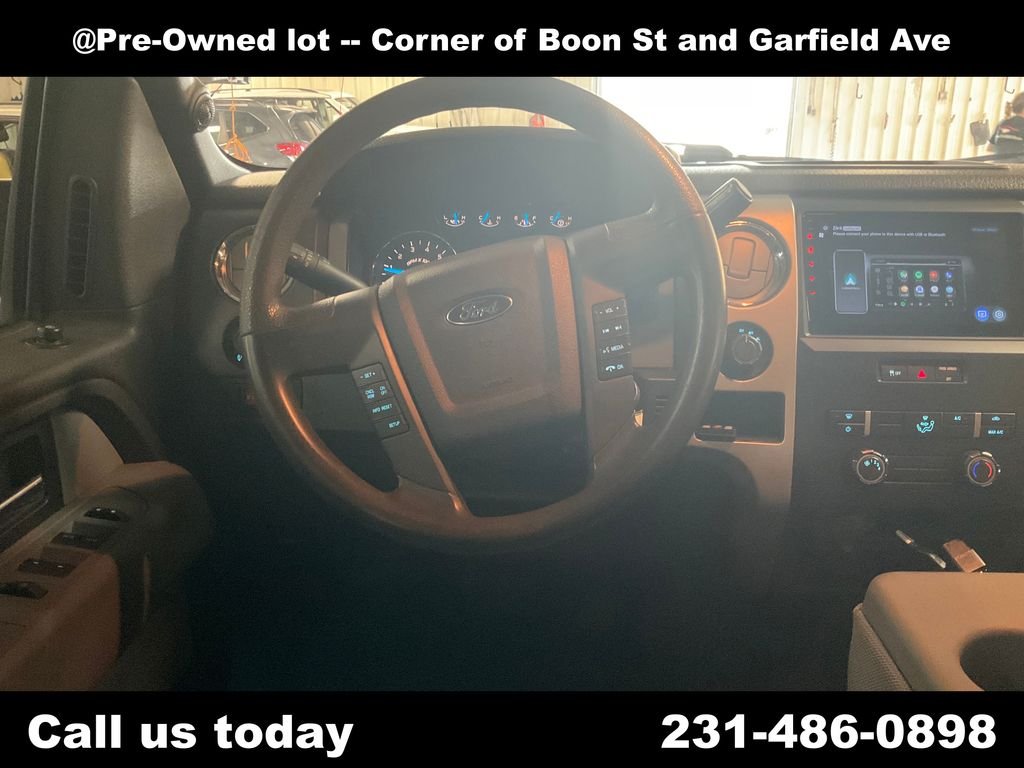 Used 2014  Ford XL image 17