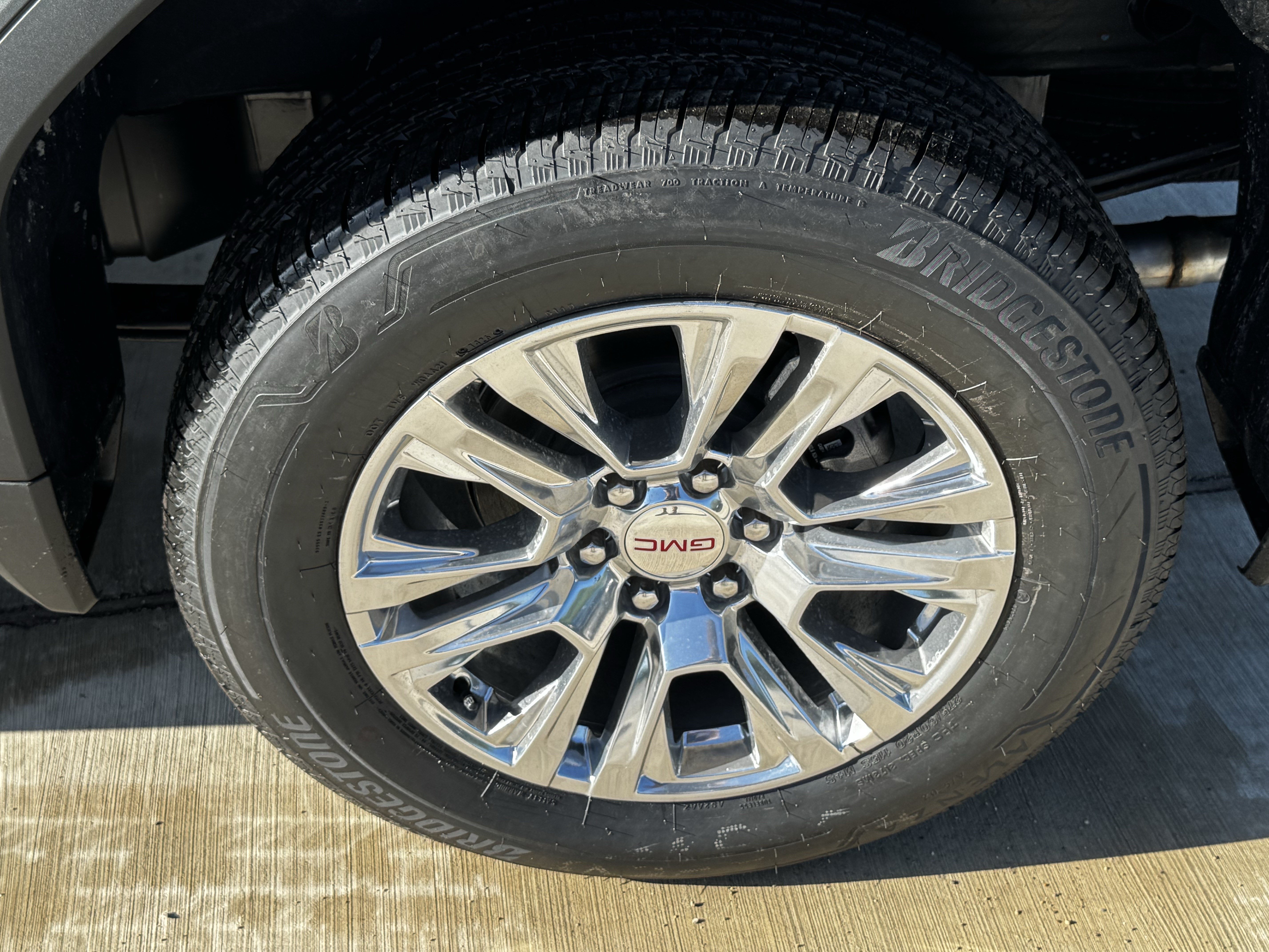2026 GMC Sierra 1500 Denali - Photo 8